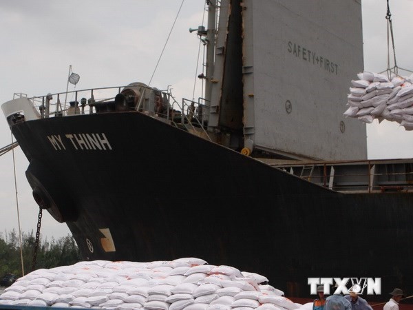 Rice loaded on board for export at Dong Nai Port (Photo: VNA) Rice loaded on board for export at Dong Nai Port (Photo: VNA)